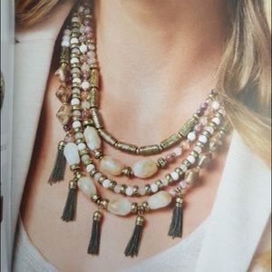 ✨BOGO✨ Premier Designs “New Neutrals” Necklace Brass